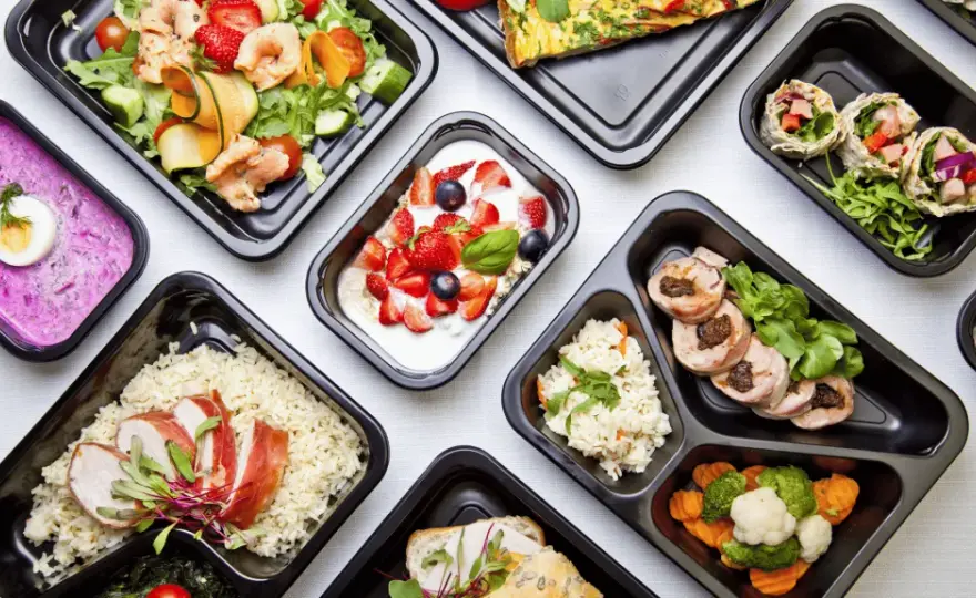 Jak wybrać idealny catering dietetyczny, aby uniknąć rozczarowań?